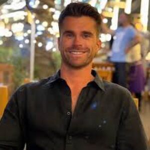 L’entrepreneuse Caroline Aalto or Caroline Arthaud Imobilier NEVER TRUST account